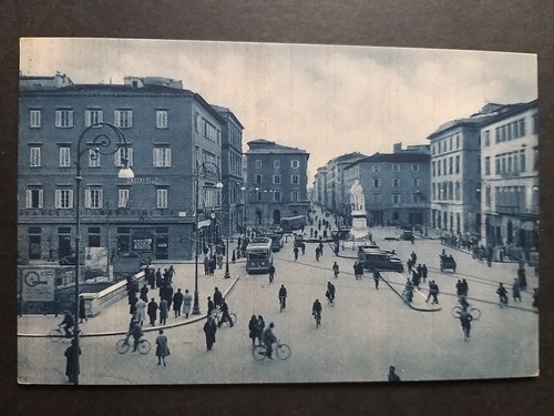 Livorno piazza cavour - livorno,