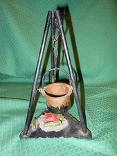 Miniature Paiolo sul fuoco agganciato trespolo ferro e rame '50  cm. 25 Sgr.1 ^