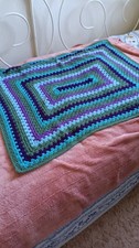 Quadrato nonna fatto a mano