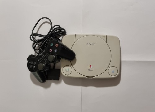 One playstation slim - playstation, ps1
