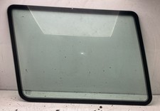 VETRO FISSO POSTERIORE SX PER LAND ROVER Discovery 2° Serie (94>99)