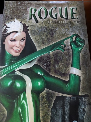 Sideshow collectibles rogue - sideshow,