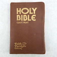Holy Bible Giant Print Faith