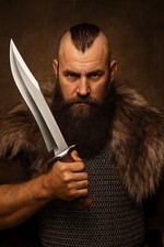 Coltello Bowie Forgiato a Mano