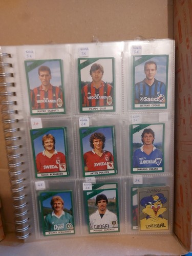 Lotto figurine calciatori - 70,
