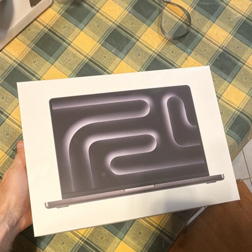 Apple macbook pro - apple, m3