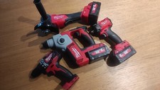 Milwaukee m18 Brushless Kit Attrezzi Completo di Batterie 6ah 18V Caricabatterie