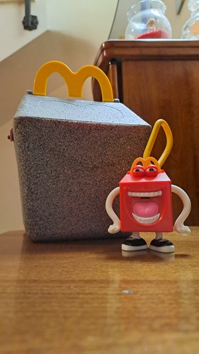 Confezione speciale mcdonald - confezione, mcdonald's
