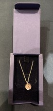 Collana con ciondolo in