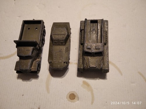 Lotto mezzi militari metallo - mezzi, metallo-
