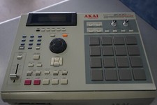 Akai professional mpc2000xl