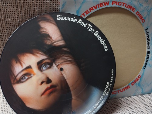 Siouxsie and the banshees - siouxsie,