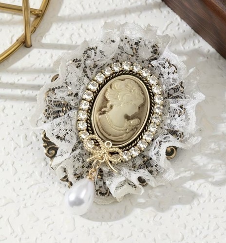 Spilla cammeo stile - , vintage