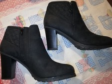 GEOX STIVALETTI in Pelle - Suola gommata con tacco  N.41 colore nero - Nuovi