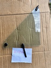 Vetro deflettore anteriore SX