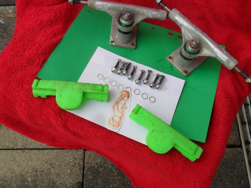 Vintage 1980 skateboard - vintage,