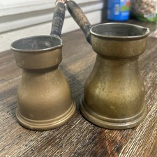 Caffettiera araba vintage in