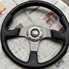 Volante MOMO race 35π con