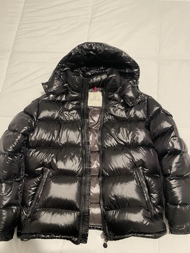 Moncler maya black puffer - black,