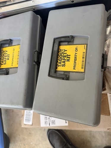 Lockout tagout safety kit with - lockout/tagout,