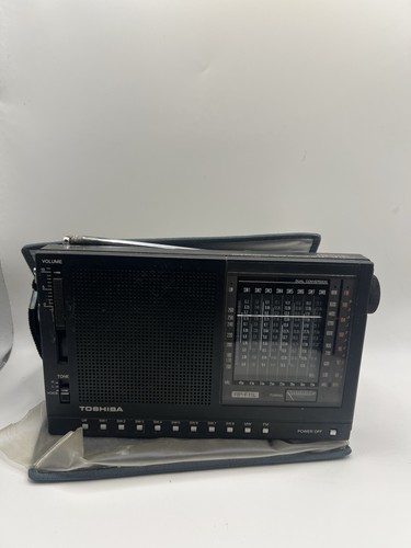 Toshiba f11 fm - am, sw