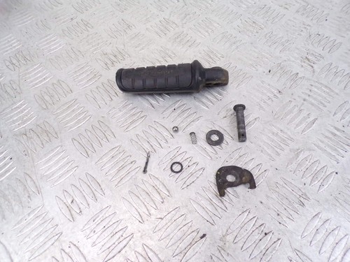 Triumph 400 speed poggiapiedi - 400,