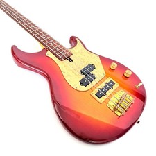 Basso elettrico Yamaha Broad