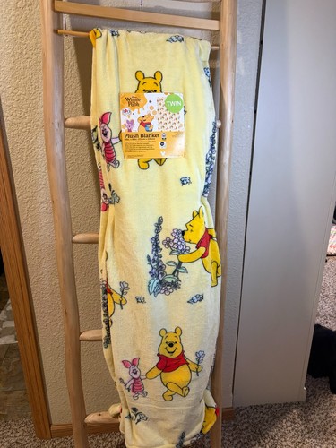Disney winnie the pooh piglet - winnie,