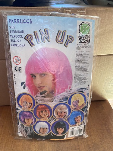 Parrucche pin arancione e - pin,