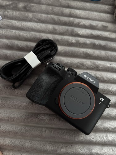 Sony alpha - sony, 7v