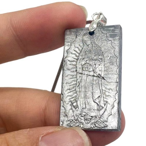 Muonionalusta collana