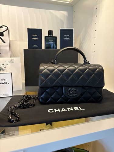 Chanel mini black con - chanel,