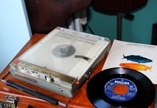 “COLUMBIA” Rarissimo Giradischi Mini Radio