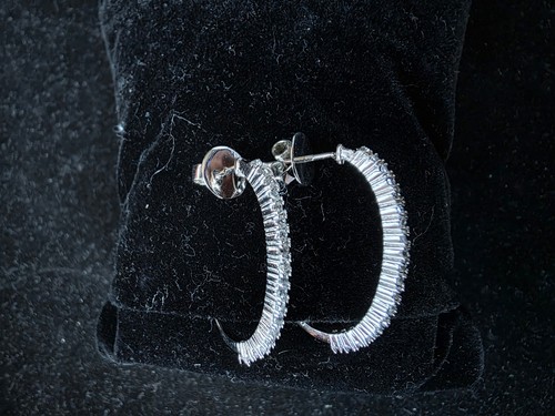 Orecchini cerchio argento - a,