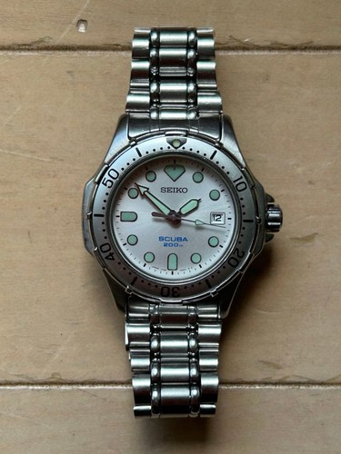 Seiko scuba200m - seiko,