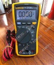 Multimetro digitale Fluke 117 C usato