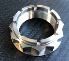 DADO FLANGIATO ASSE POSTERIORE DESTRO TRIUMPH Speed Triple 1997-2015 titanio bi hex