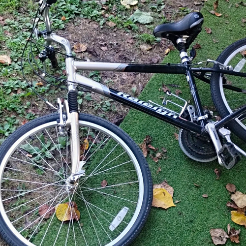 Raleigh sc30 mountain bike - mountain, 26"