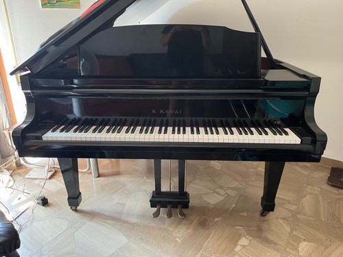 Pianoforte mezza coda kawai - mezza,