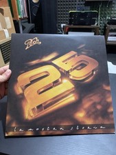 '' POOH '' 25...LA NOSTRA