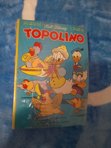 Topolino 831 con gadget - n,