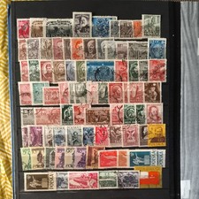 COLLEZIONE DI FRANCOBOLLI