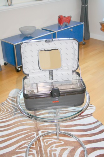 Beauty case rimowa come - beauty, rimowa,