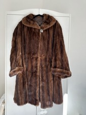 Pelliccia Donna Visone Marrone
