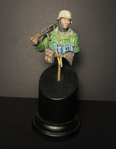 Mg42 gunner totenkopf - mg42,