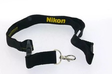 ORIGINAL NIKON PORTACHIAVI CINGHIA TRACOLLA  STRAP COURROIE SHULTERRIEMEN  NUOVA
