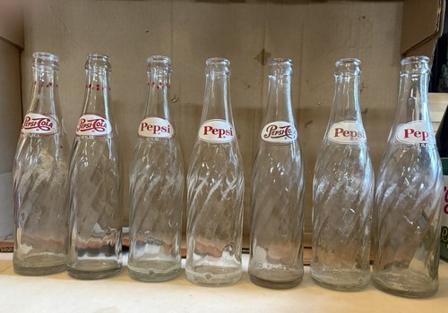Seven bottiglie in vetro - -,