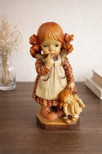 Anri sarah kay statuina - statuina, in
