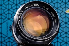 #Ricondizionato# KONICA HEXANON 57mm f1.4 OBIETTIVO FOTOCAMERA VINTAGE