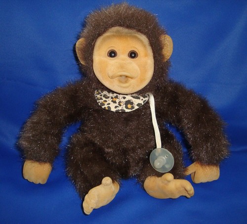 Little monkey lost with - monkey,